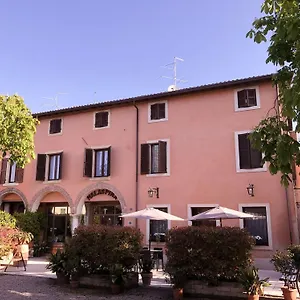 Boutique Corte Malaspina ** Castelnuovo del Garda