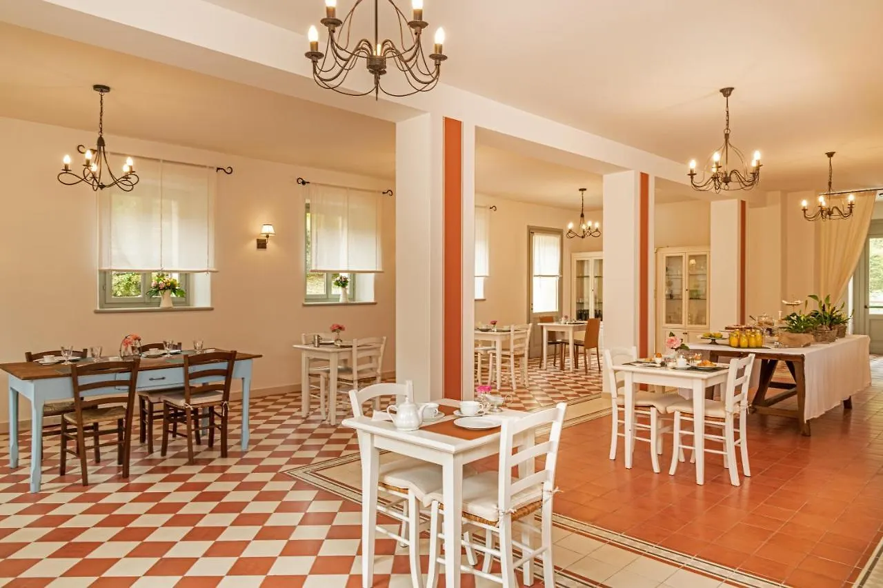 Villa Clementina - Prosecco Country Hotel San Pietro Di Feletto 3*,