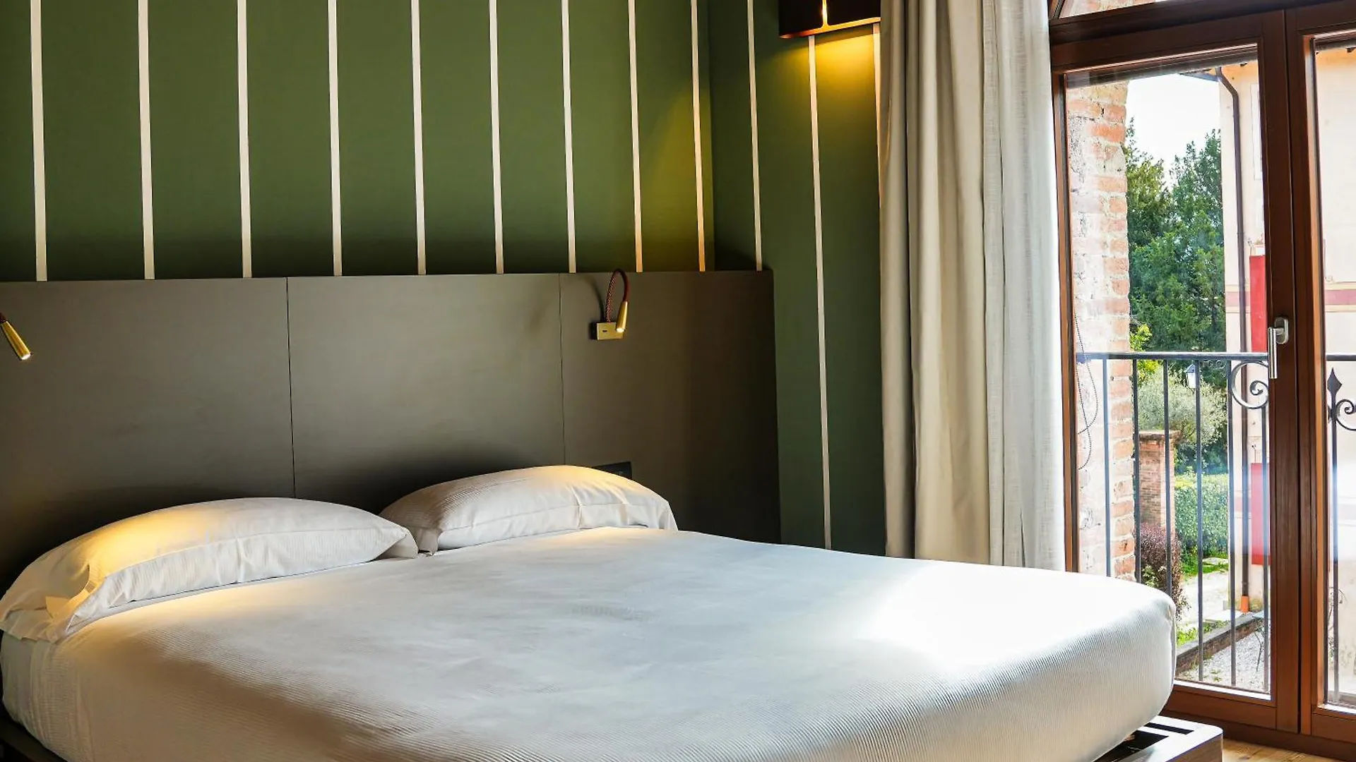 Villa Clementina - Prosecco Country Hotel San Pietro Di Feletto 3*,